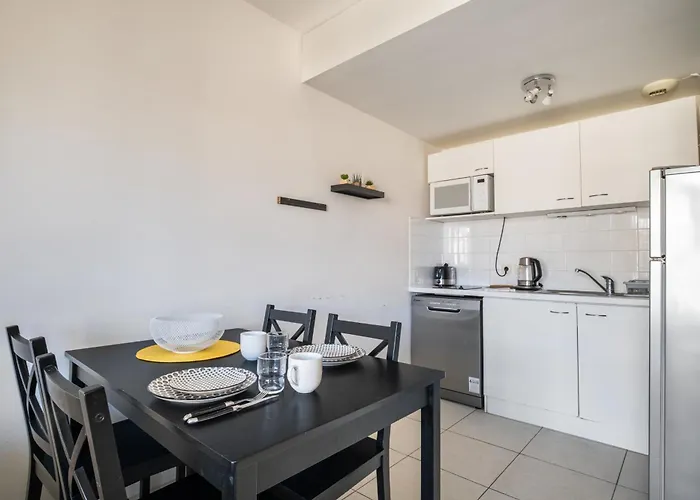 Olivier - Welkeys Apartment Antibes